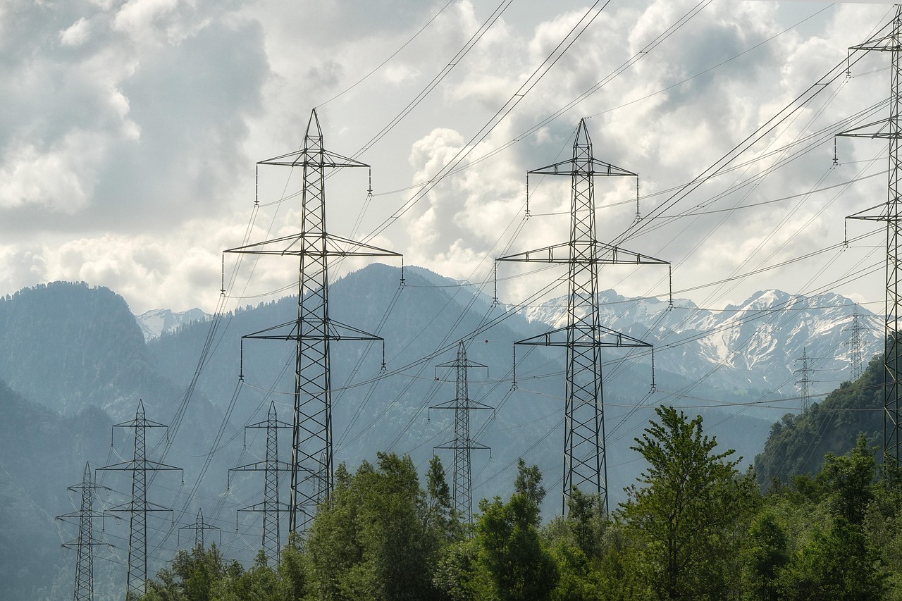découvrez les enjeux et solutions de la transition énergétique pour un futur durable et respectueux de l'environnement.