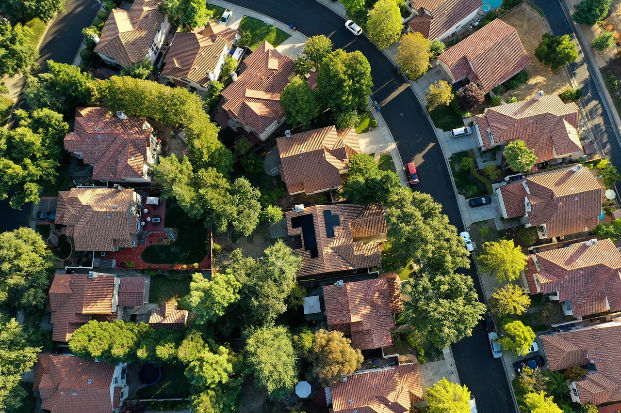 découvrez le tourisme durable : une approche qui préserve l'environnement tout en enrichissant les communautés locales. explorez des destinations écoresponsables, participez à des activités respectueuses de la nature et faites partie d'un mouvement visant à voyager de manière plus responsable et éthique.
