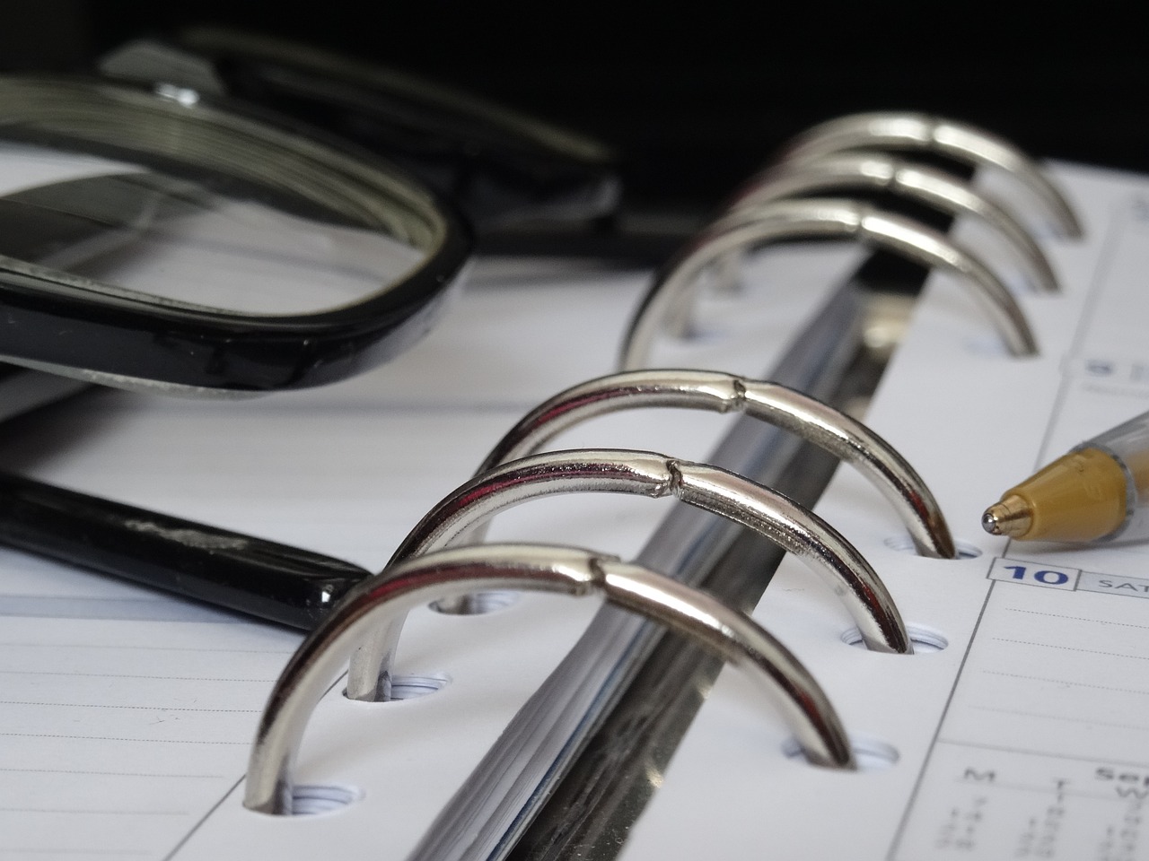 évaluation collective des émissions de carbone : découvrez comment mesurer et réduire l'empreinte carbone de votre organisation grâce à des approches collaboratives et des outils d'analyse innovants.