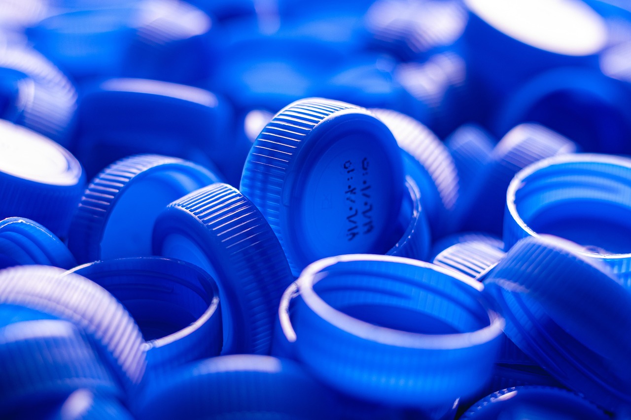découvrez comment recycler le plastique à la maison efficacement et réduire votre impact environnemental grâce à nos conseils pratiques et astuces simples.