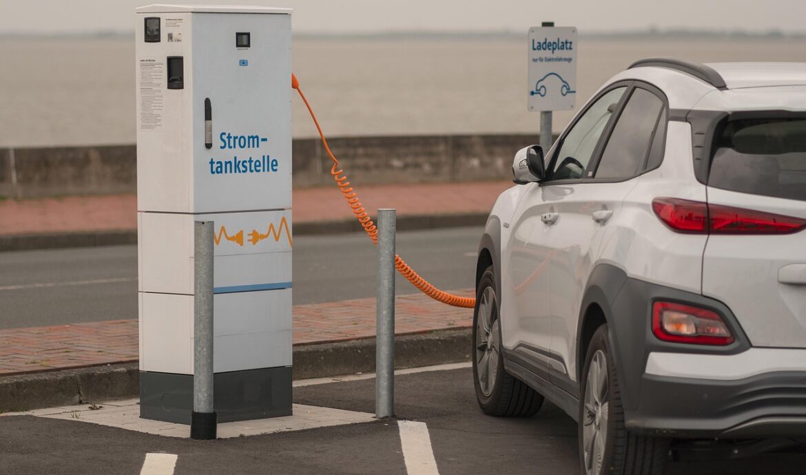 découvrez tout sur les voitures électriques : avantages, innovations, modèles et impact environnemental pour un futur plus vert.