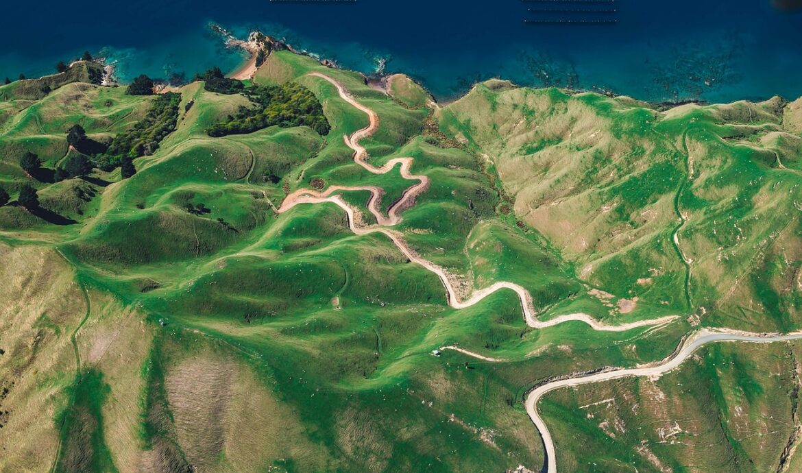 découvrez la beauté mystérieuse de l'océan, un vaste univers marin regorgeant de vie et d'aventures à explorer.